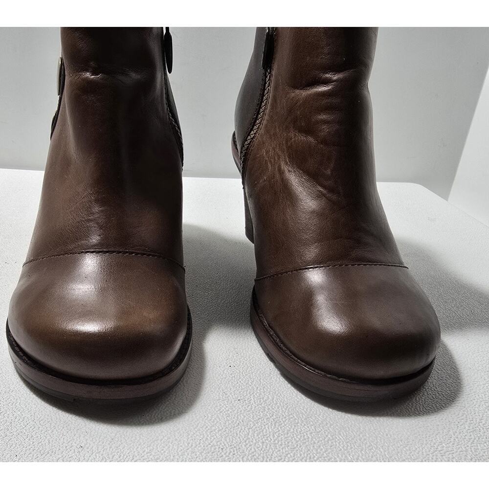 Timberland Irina Brigade Chelsea Ankle Boots Smooth/Nubuck Leather Zip Sz 8.5 - Picture 4 of 11